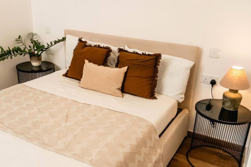 Ferienwohnung Luxurious & Stylish Penthouse With Private Pool Msida Exterior foto