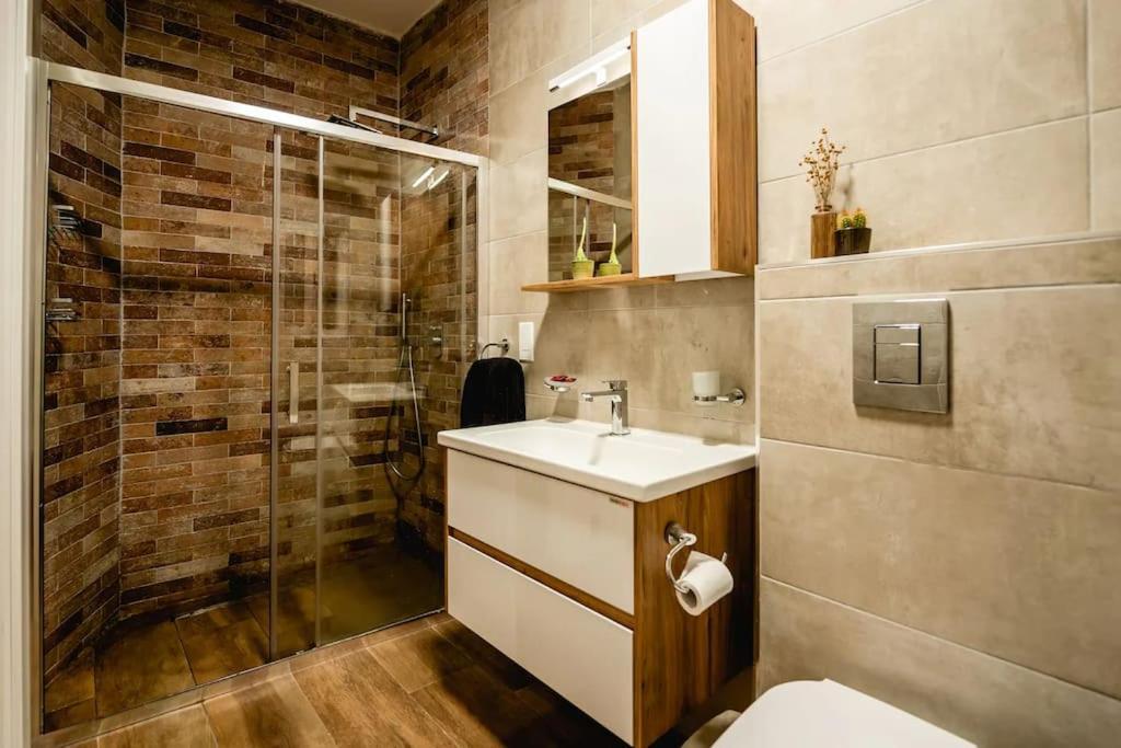 Ferienwohnung Luxurious & Stylish Penthouse With Private Pool Msida Exterior foto